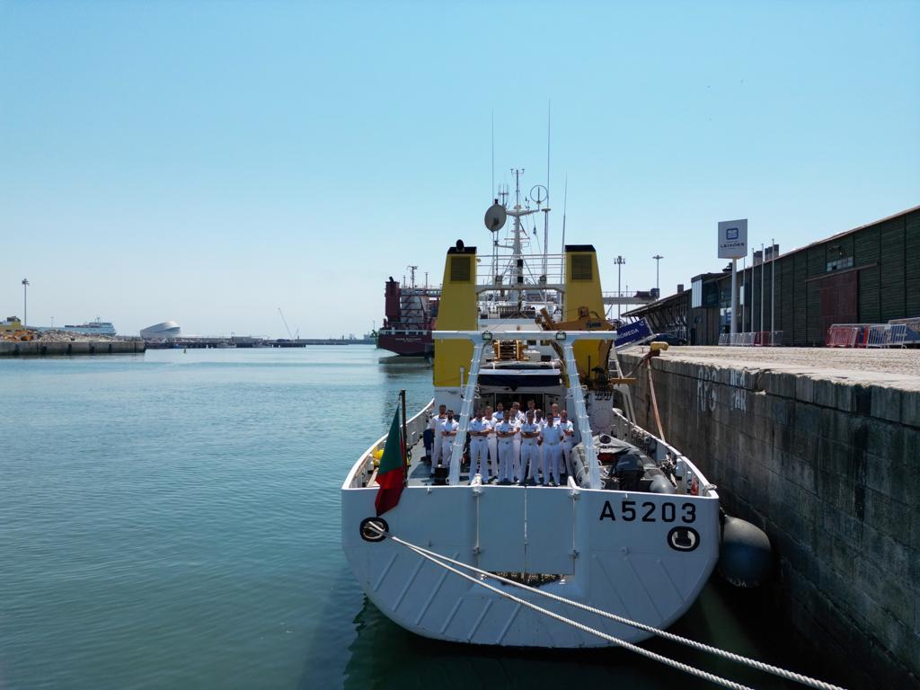 Lancha Hidrogr fica Realiza Miss o Ao Largo De Leix es lancha-hidrogr-fica-realiza-miss-o-ao-largo-de-leix-es